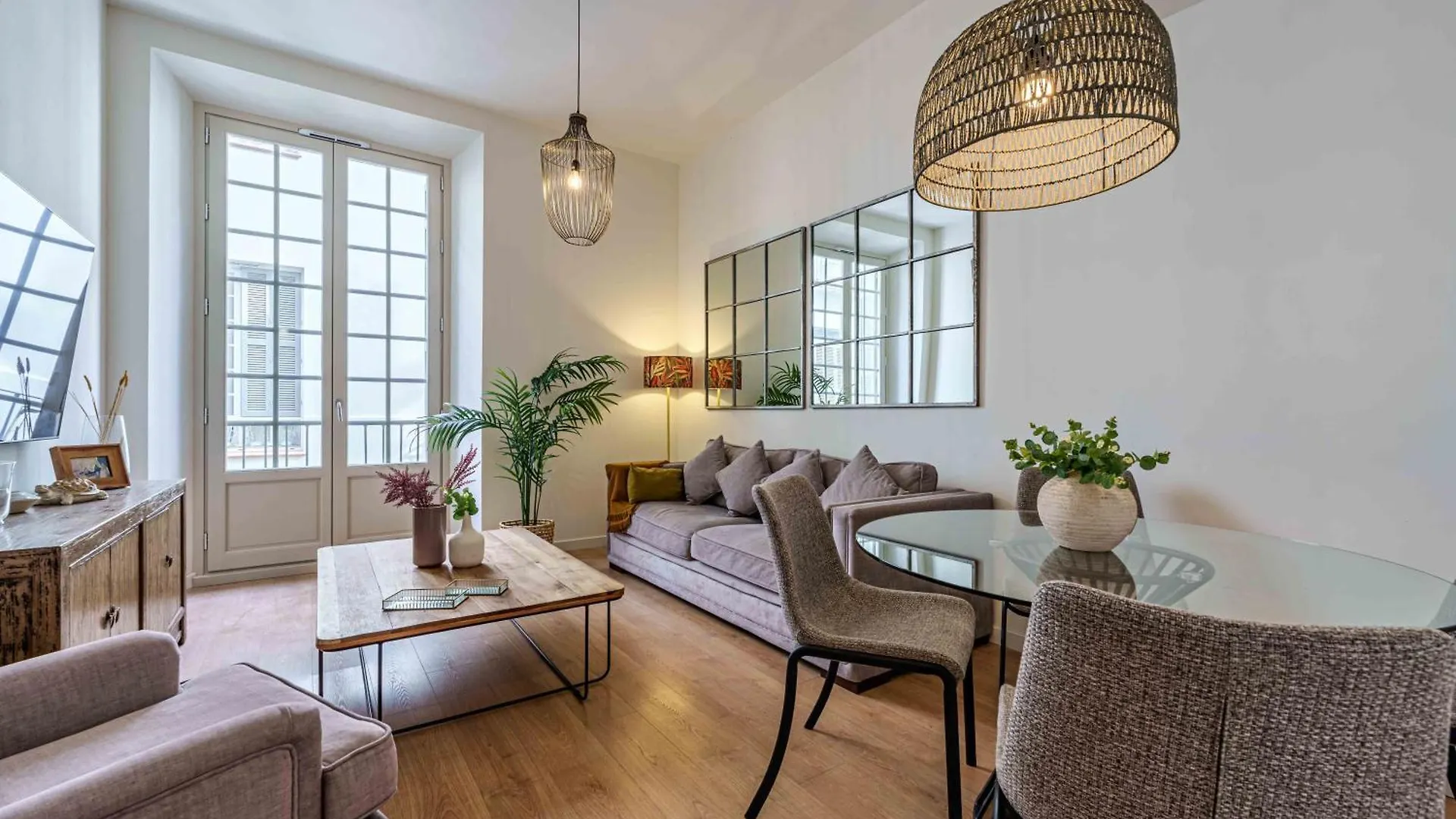 Apartment Sunset Malaga - Confort & Central Location